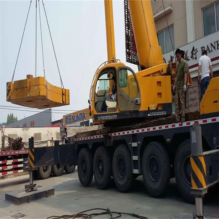 凤凰镇当地吊车出租|机器吊装|75吨|工厂搬迁服务